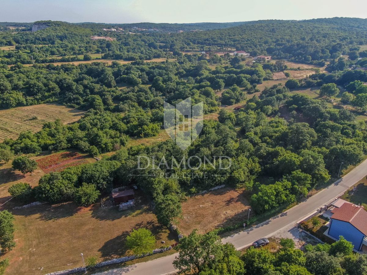 Rovinj, okolica, zemljišče na odlični in mirni lokaciji