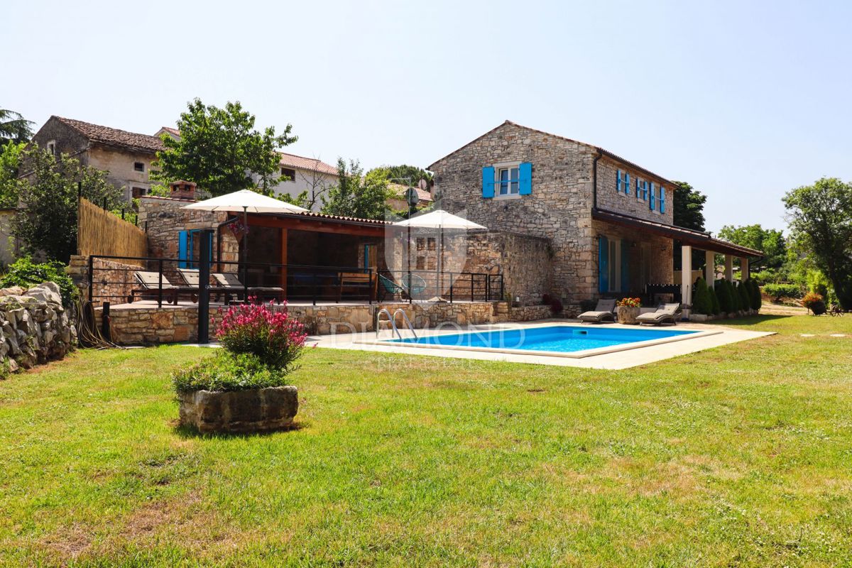 Poreč, okolica, istrska kamnita hiša na mirni lokaciji!