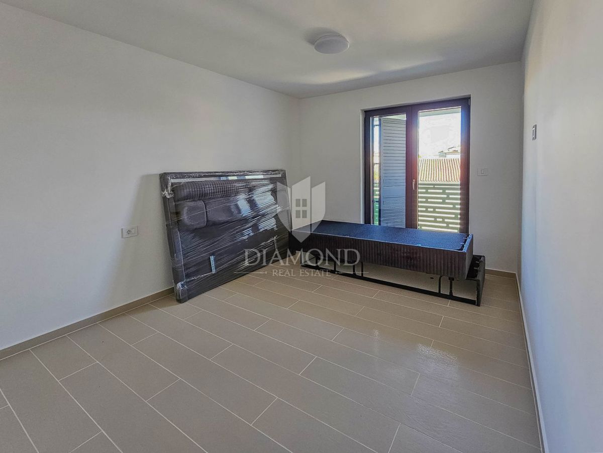 Priložnost, Novigrad! Apartma s čudovitim pogledom na morje!