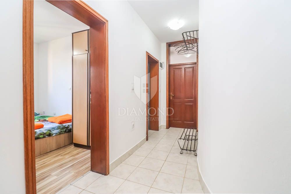 Dva stanovanja s potencialom v bližini centra Pule