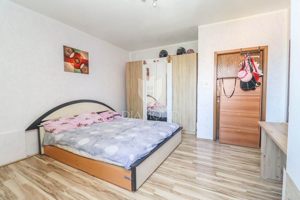 Dva stanovanja s potencialom v bližini centra Pule