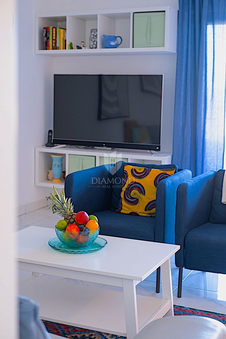 Labin, Rabac, počitniška hiša z dvema apartmajema, pogled na morje