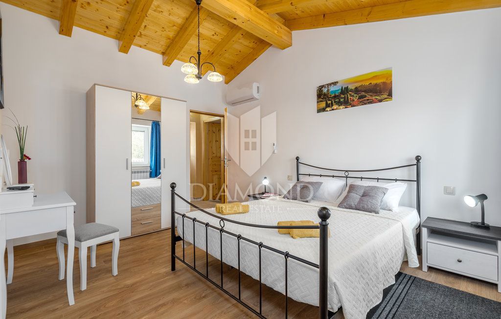 Hiša Anžići, Višnjan, 220m2