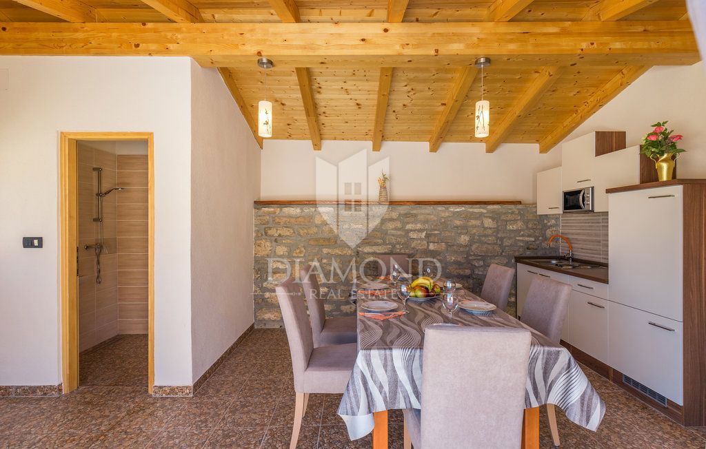 Hiša Anžići, Višnjan, 220m2