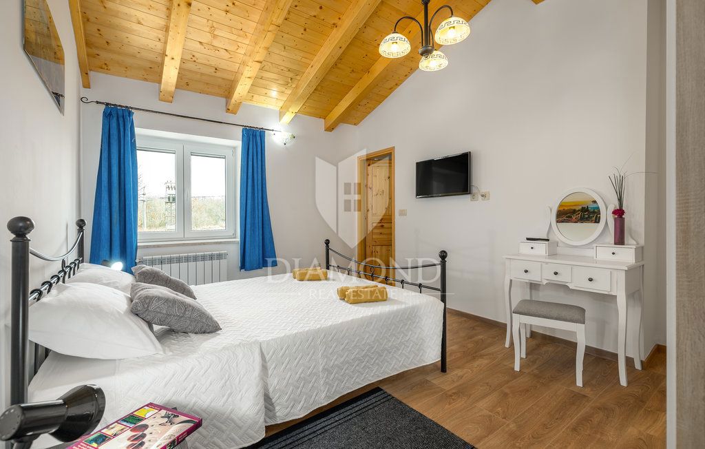 Hiša Anžići, Višnjan, 220m2