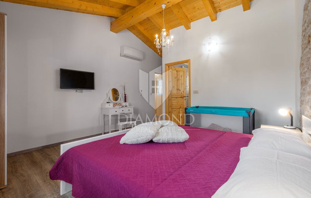 Hiša Anžići, Višnjan, 220m2