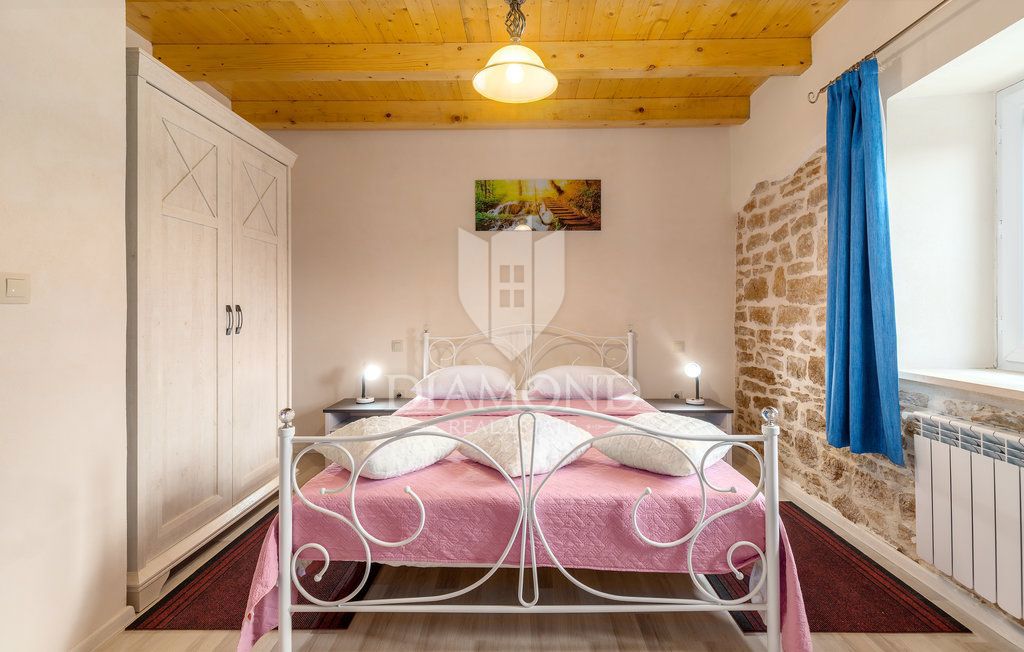 Hiša Anžići, Višnjan, 220m2