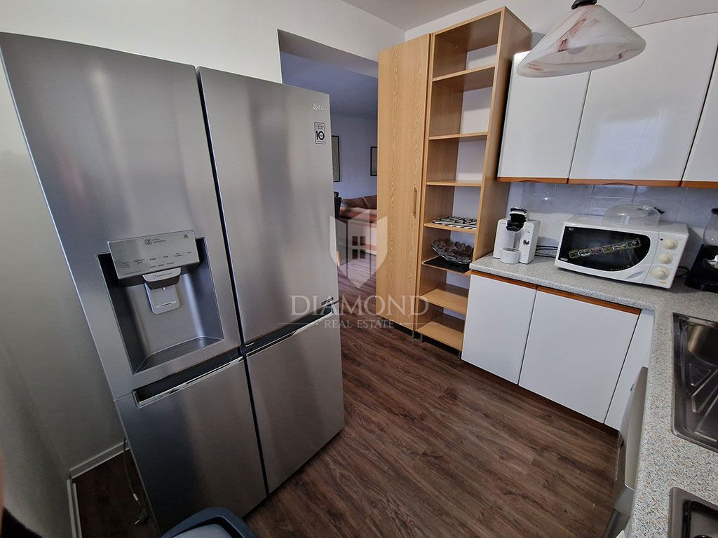 Pula, Apartma v bližini marine Veruda