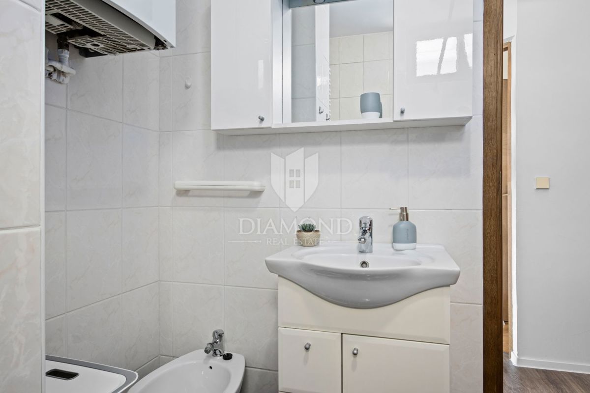 Pula, Apartma v bližini marine Veruda