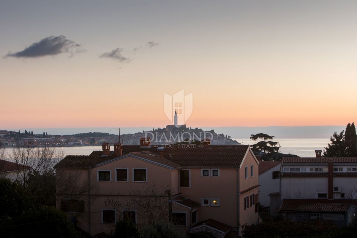 Rovinj, fantastično luksuzno stanovanje v bližini plaž