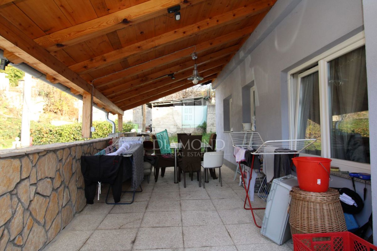 Hiša Škurinje, Rijeka, 80m2