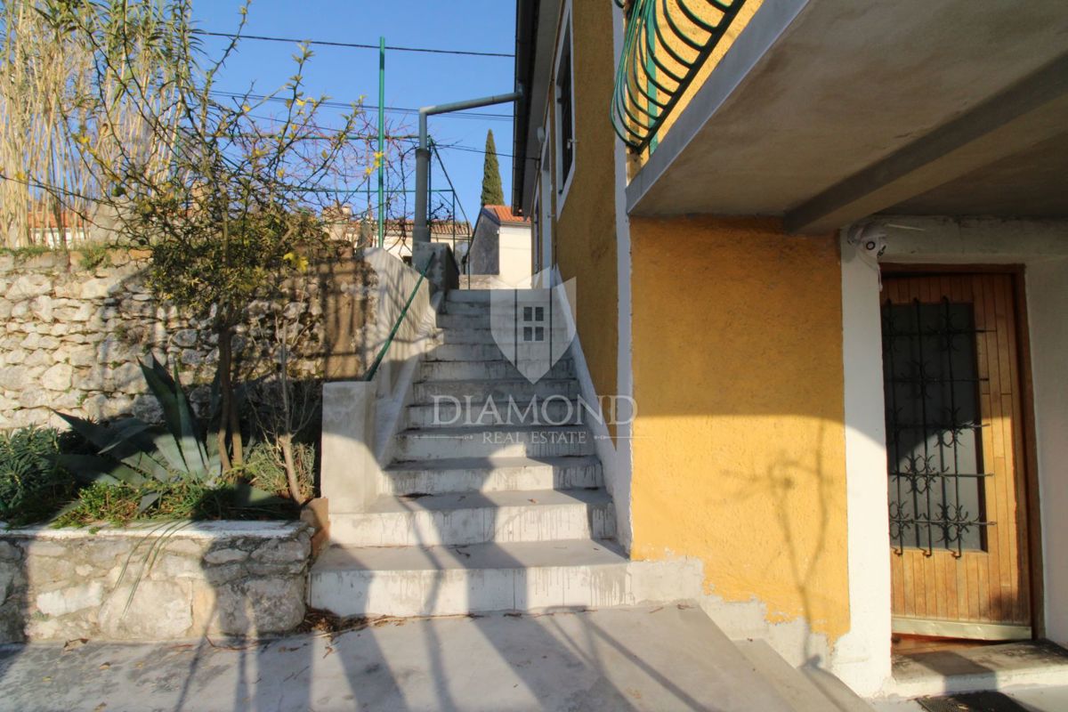 Hiša Kostrena, 68m2
