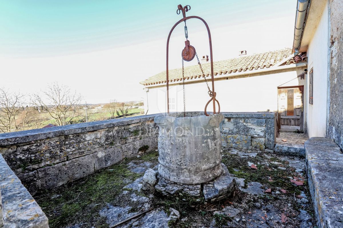 Osrednja Istra, čudovit kompleks hiš, ki izžarevajo zgodovino 