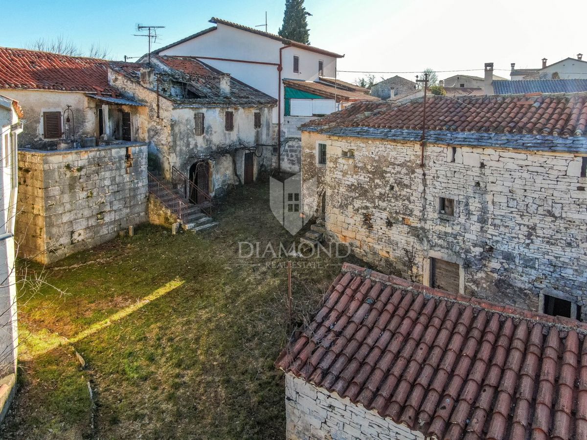 Osrednja Istra, čudovit kompleks hiš, ki izžarevajo zgodovino 