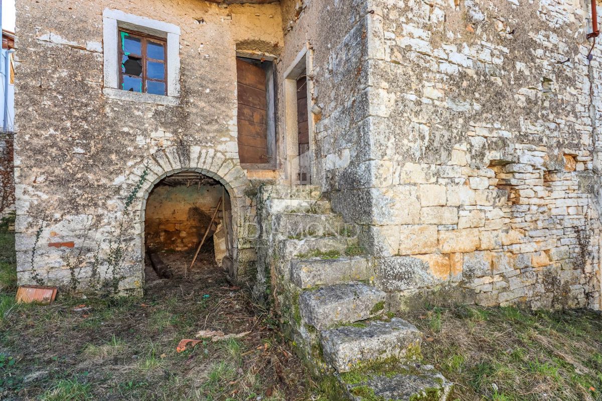 Osrednja Istra, čudovit kompleks hiš, ki izžarevajo zgodovino 