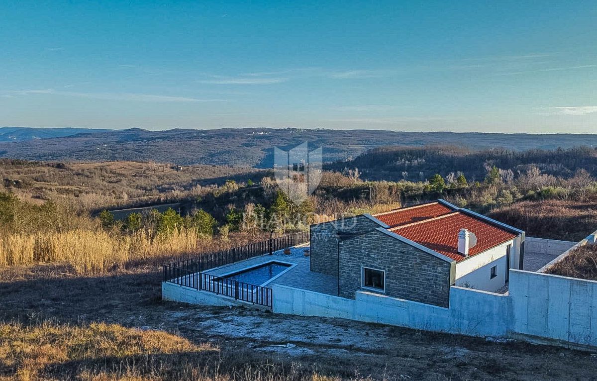 Hiša Grožnjan, 145m2