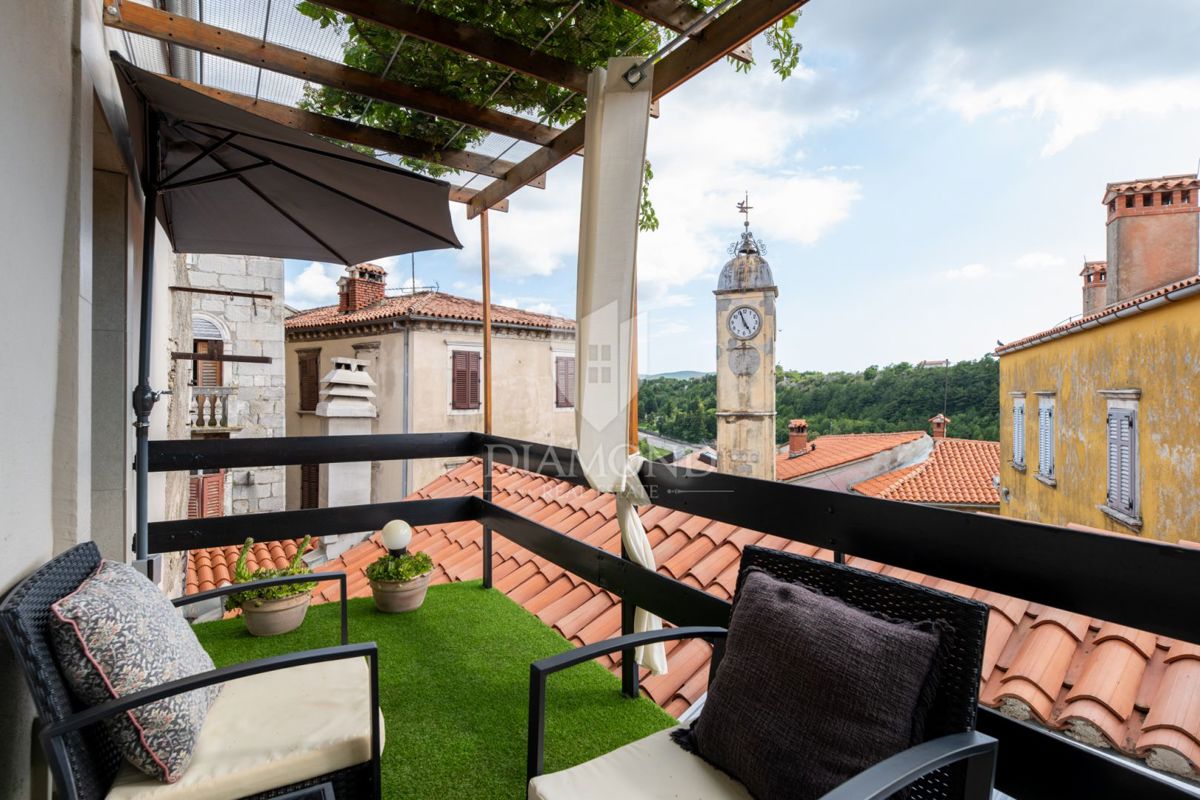 Staro mestno jedro Labina, čudovito stanovanje v dveh nadstropjih