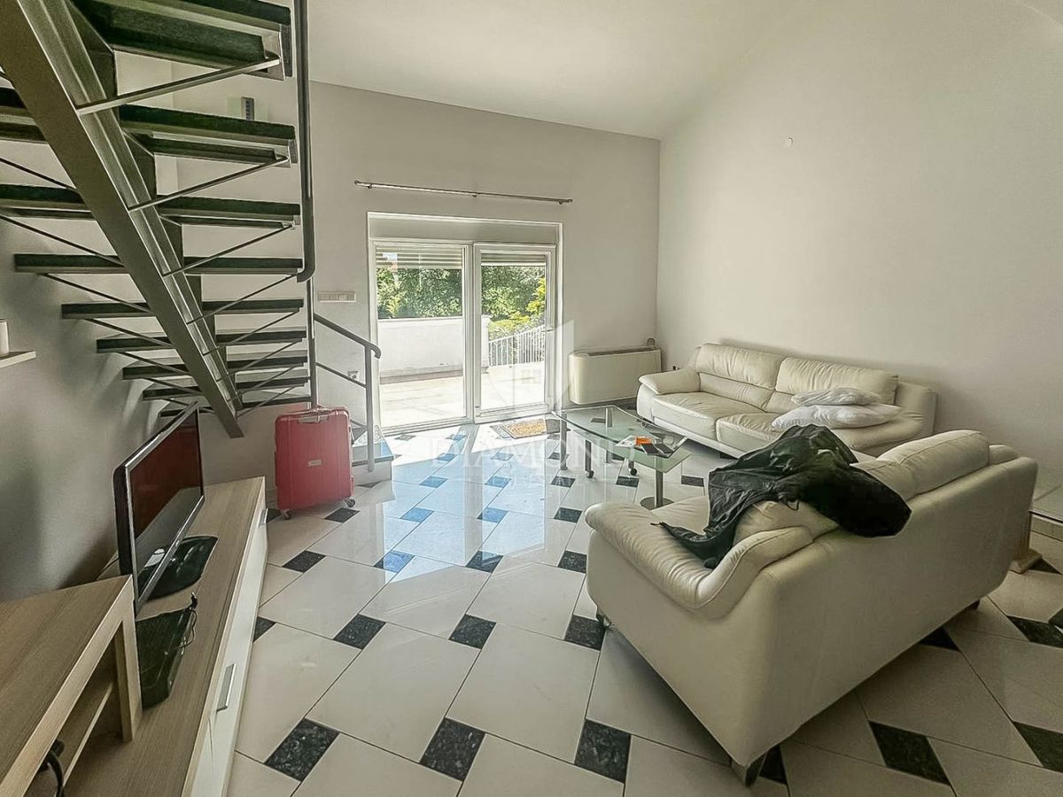  Novigrad, okolica, hiša s 6 apartmaji 350m od morja