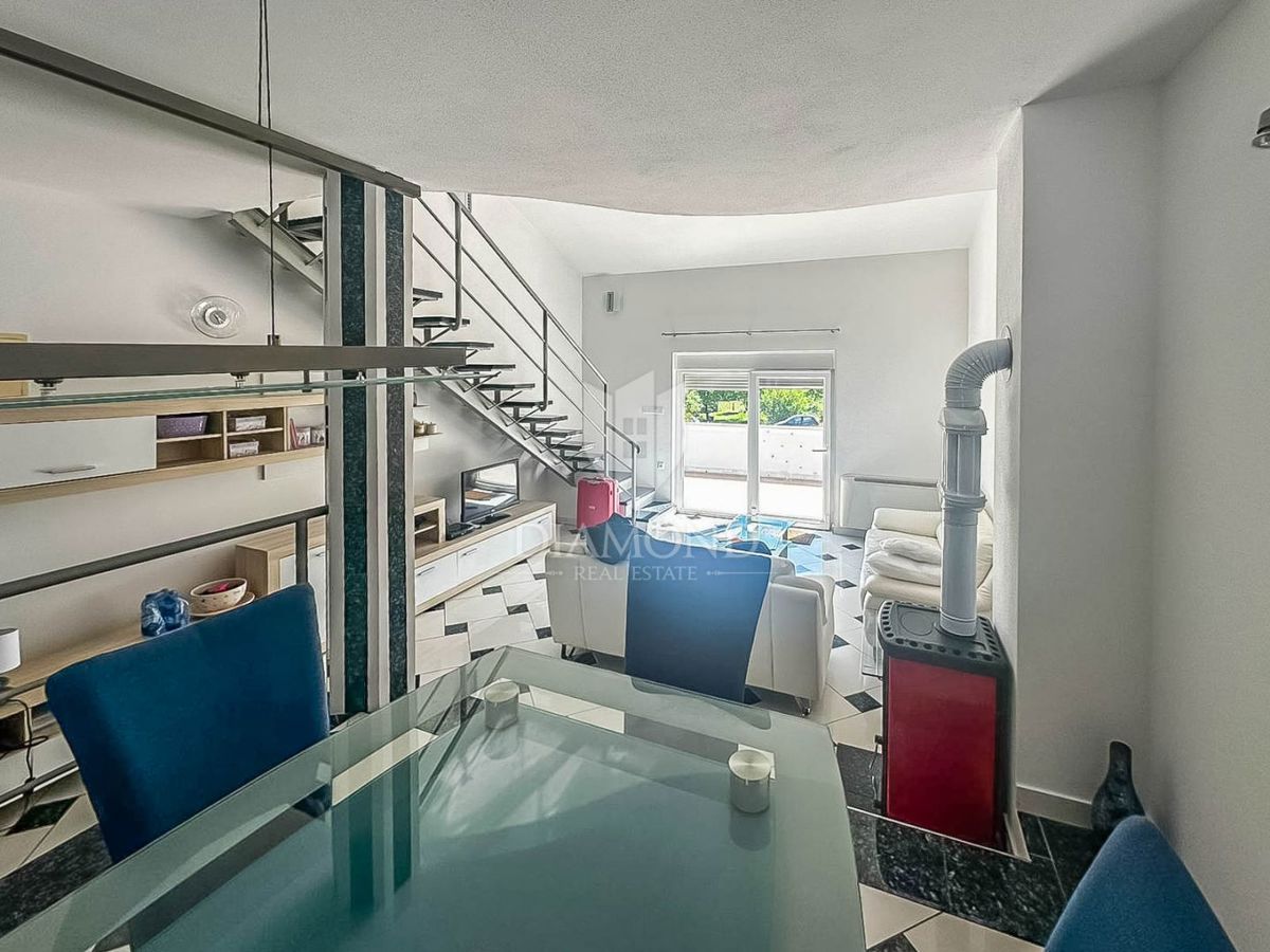  Novigrad, okolica, hiša s 6 apartmaji 350m od morja