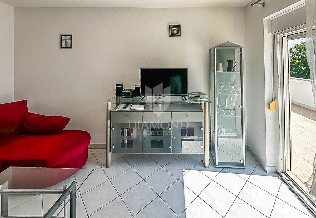  Novigrad, okolica, hiša s 6 apartmaji 350m od morja