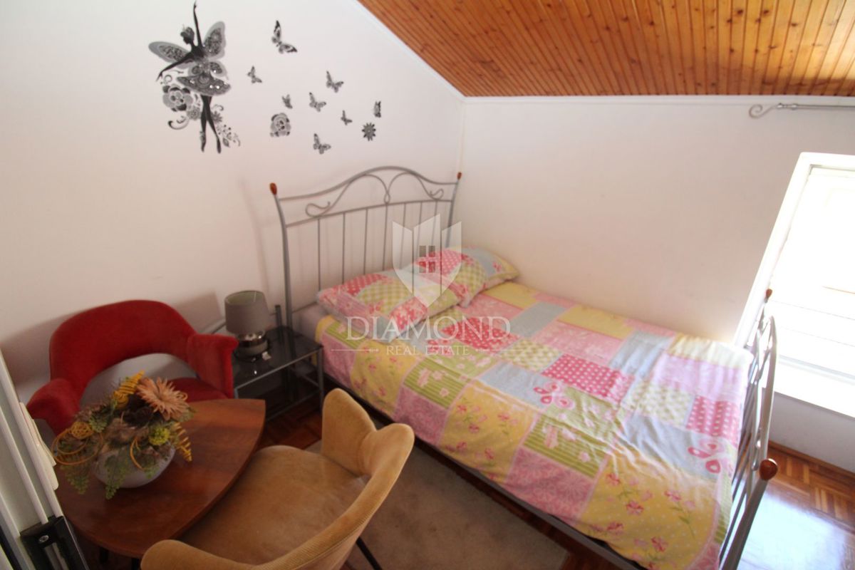 Hiša Labin, 150m2