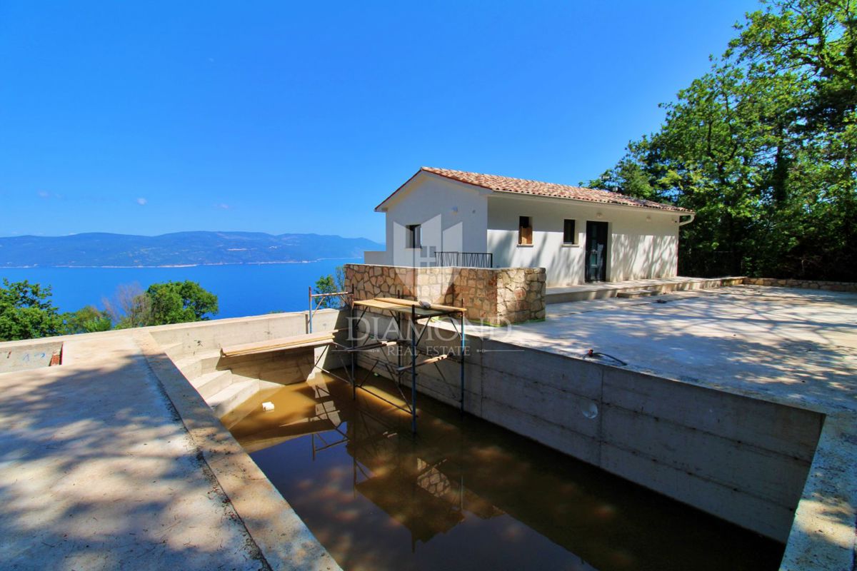 Labin, Rabac, nova hiša s čudovitim pogledom na morje