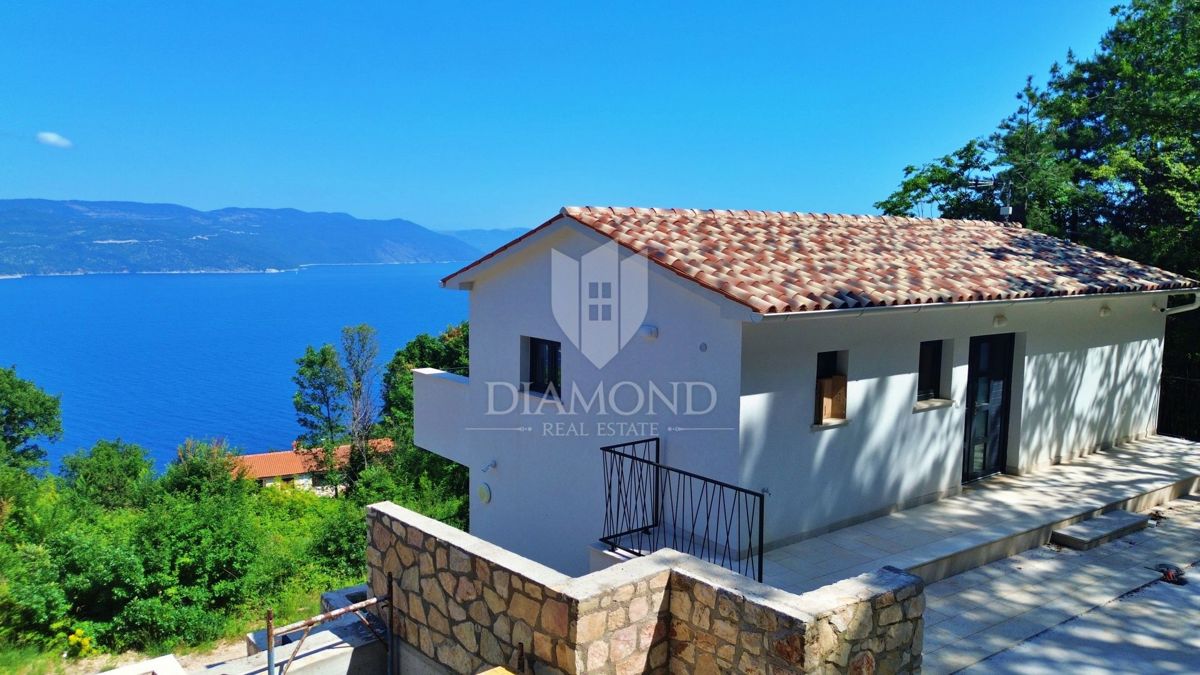 Labin, Rabac, nova hiša s čudovitim pogledom na morje