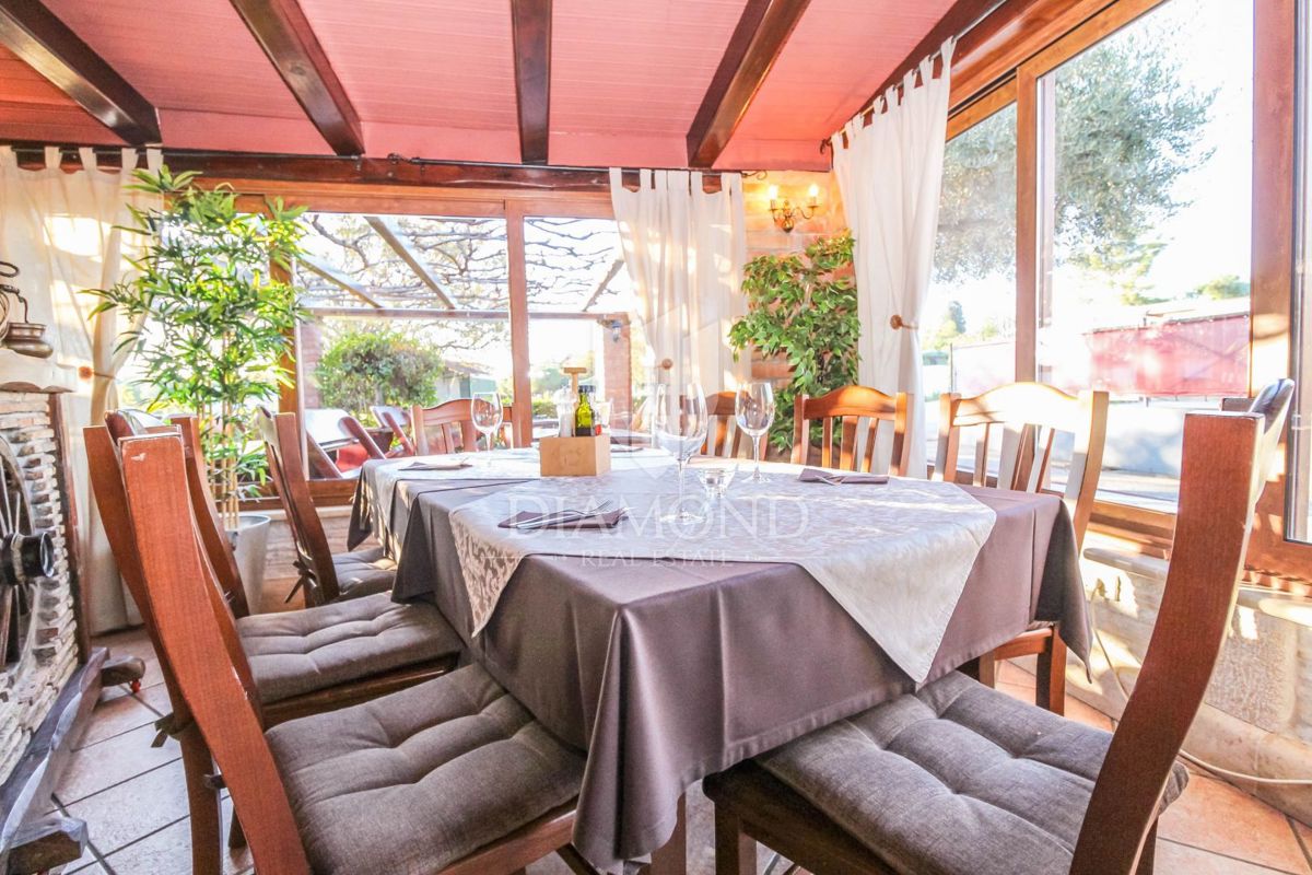 Poslovni prostor Zambratija, Umag, 270m2