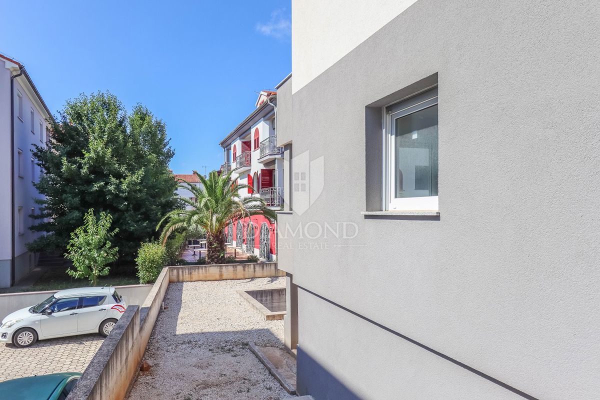 Rovinj! Trije apartmaji v novogradnji z bazenom!