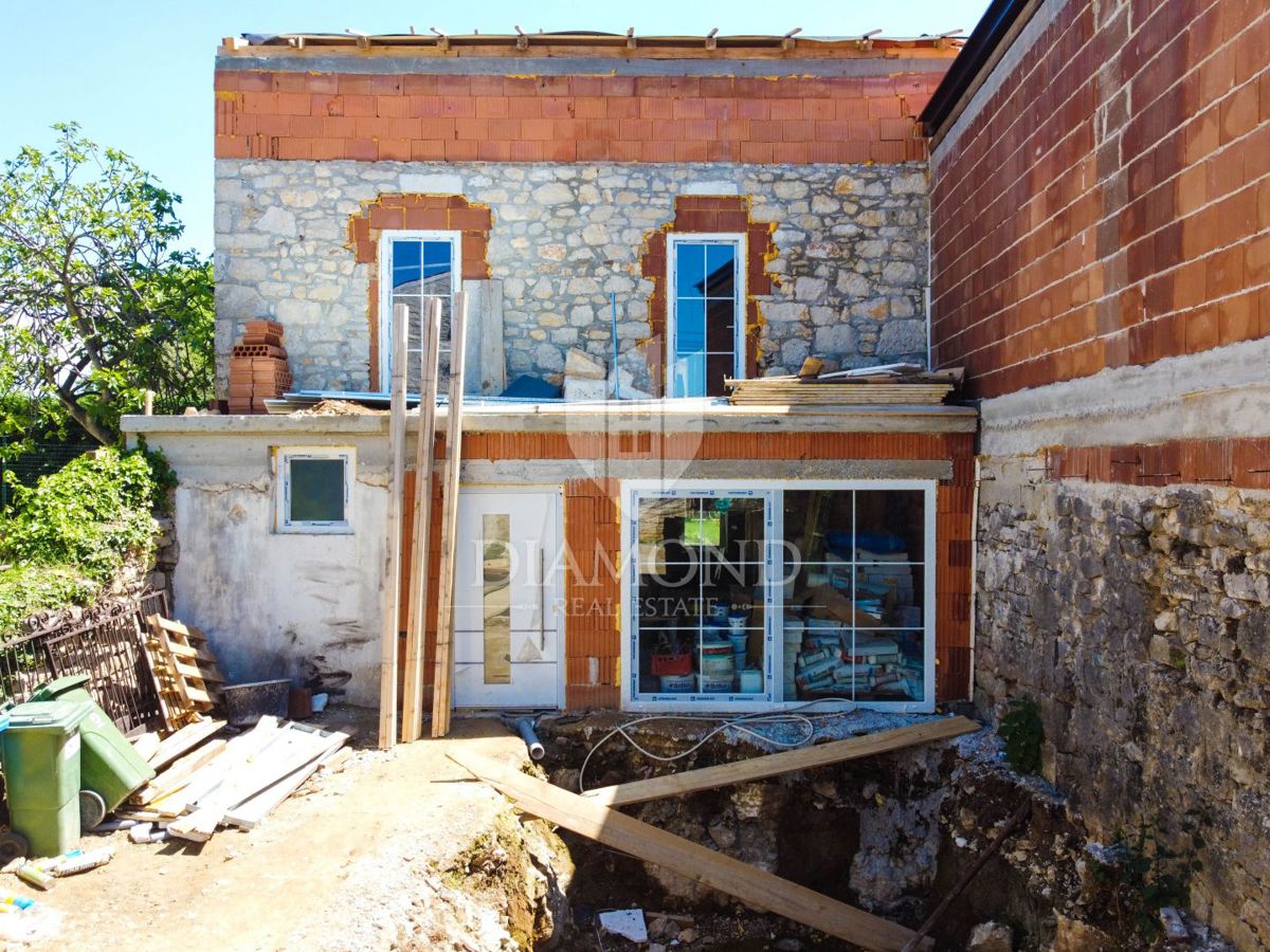 Poreč, okolica, očarljiva avtohtona hiša!