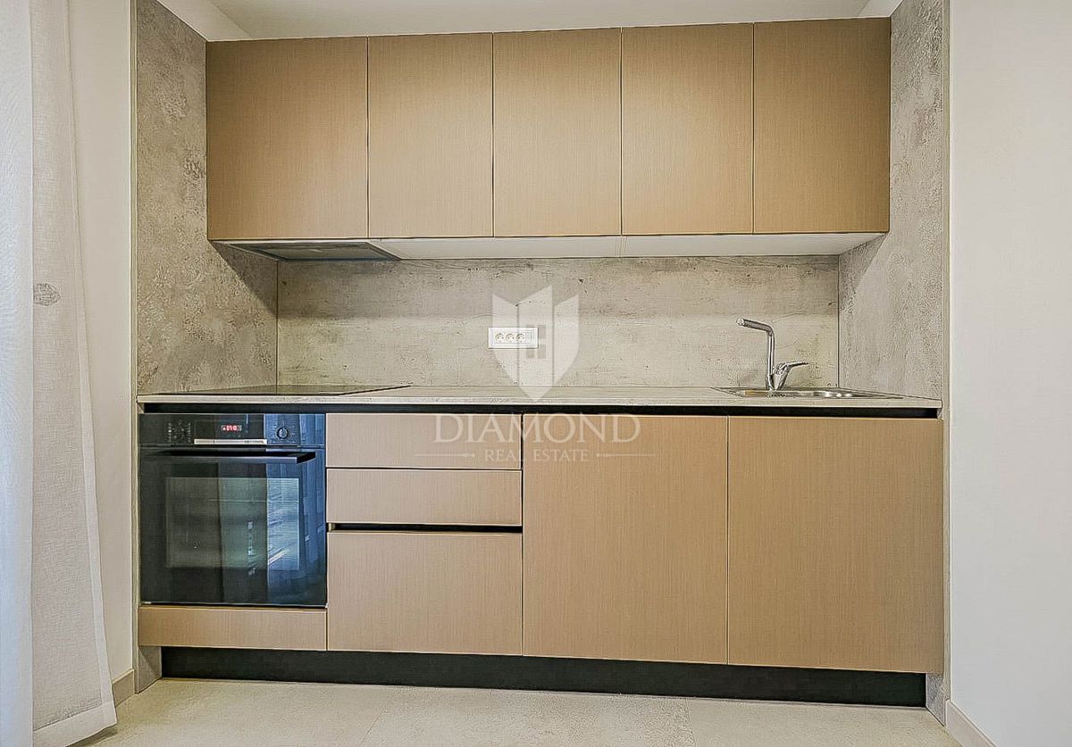 Novigrad, okolica! Istrska hiša s pogledom na morje!