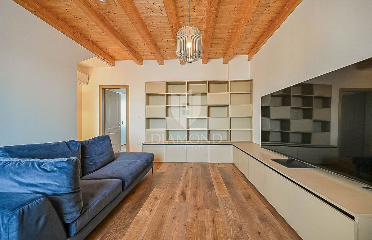 Novigrad, okolica! Istrska hiša s pogledom na morje!