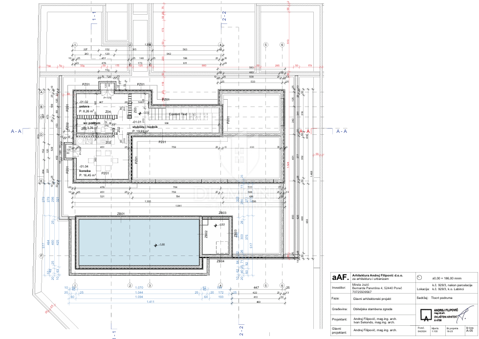 Poreč – zemljišče 771 m² z dovoljenjem za vilo in bazen