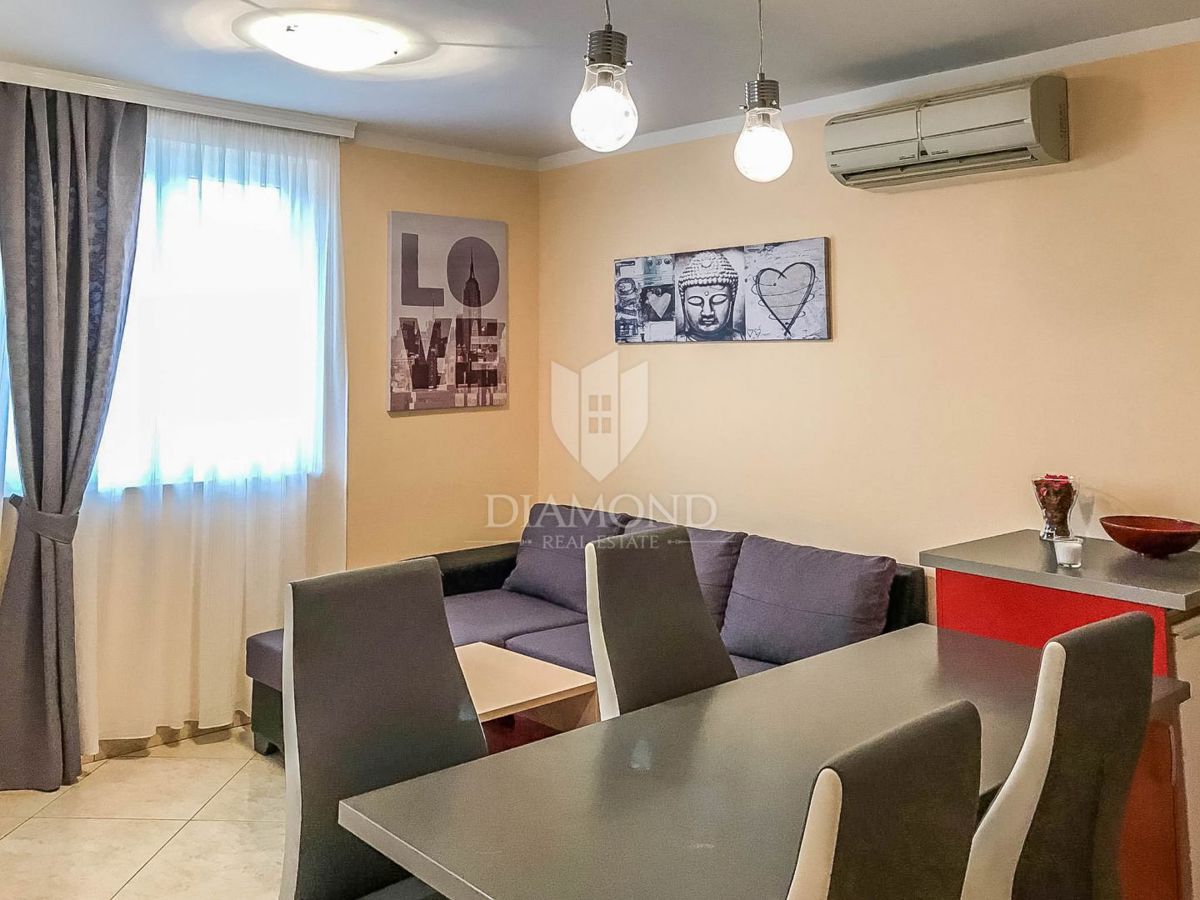 Umag, čudovito stanovanje le 300m od centra mesta in morja!