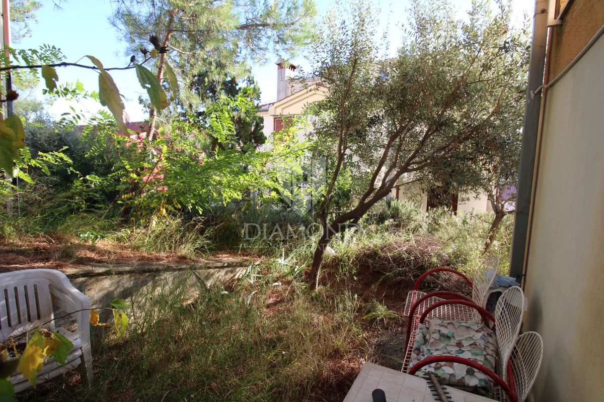 Rabac, dvonadstropno stanovanje na odlični lokaciji