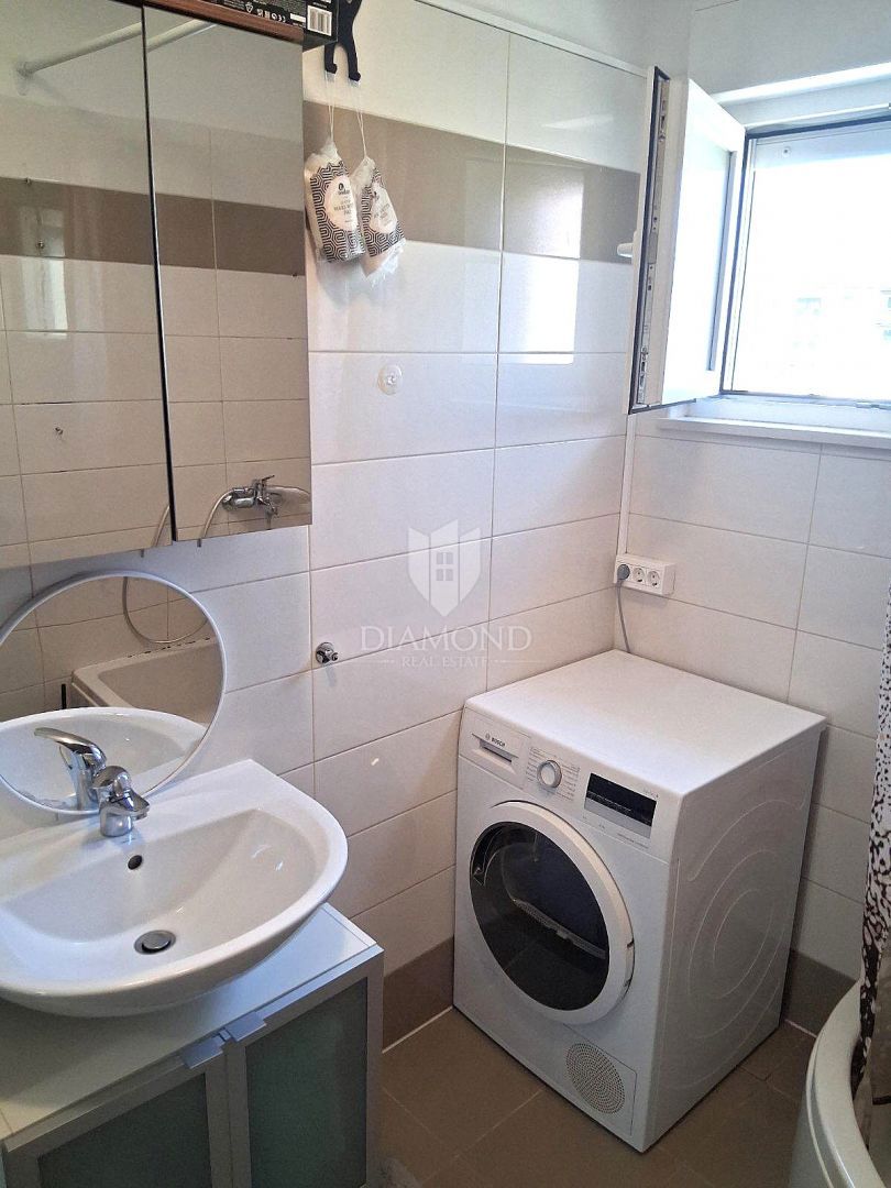 RIJEKA, VIŠKOVO- Dvoetažno stanovanje s pogledom na morje