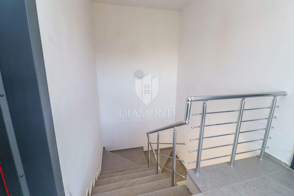 Vrhunska ponudba! Novo dvosobno stanovanje na mirni lokaciji v Medulinu