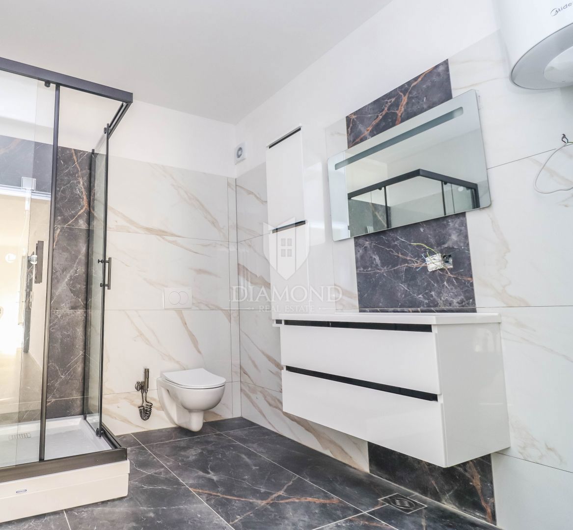 Vrhunska ponudba! Novo dvosobno stanovanje na mirni lokaciji v Medulinu