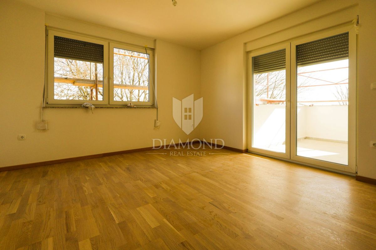 Apartmaj Prozorje, Dugo Selo - Okolica, 75m2