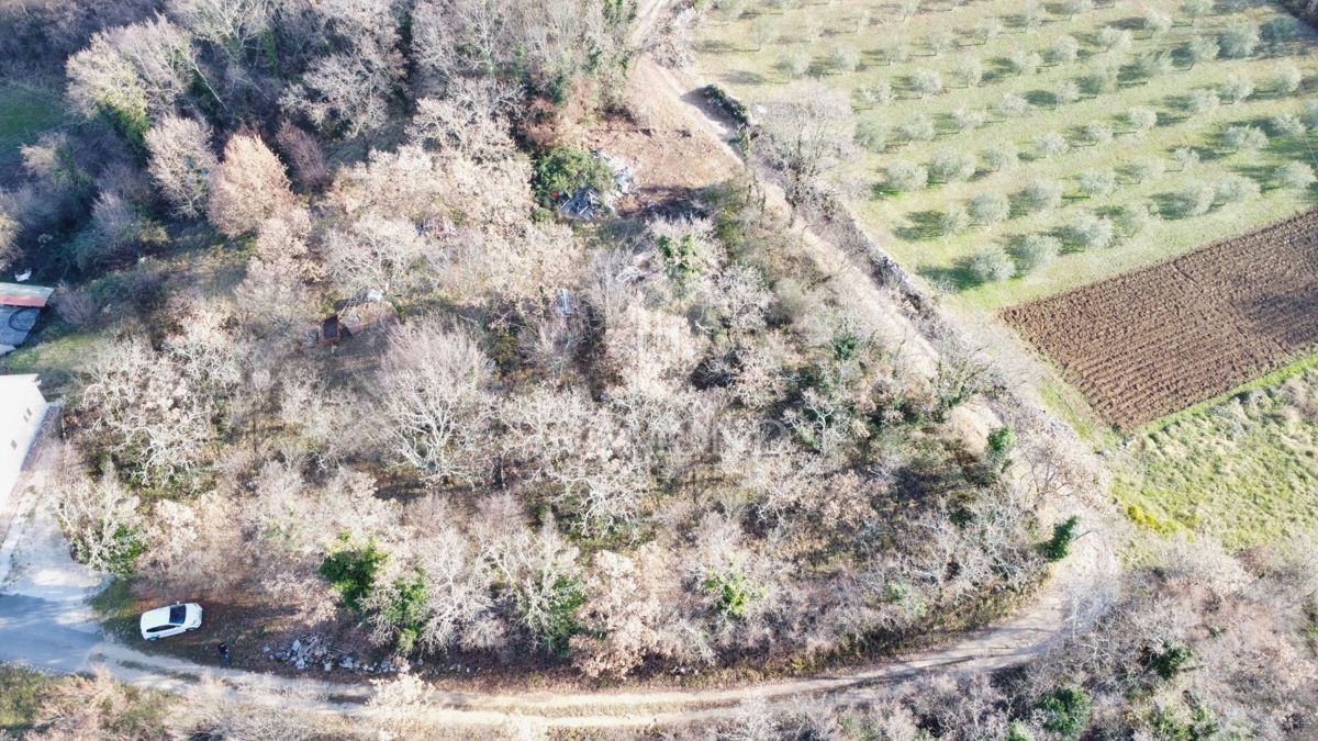 Poreč, okolica, zemljišče s panoramskim pogledom na morje