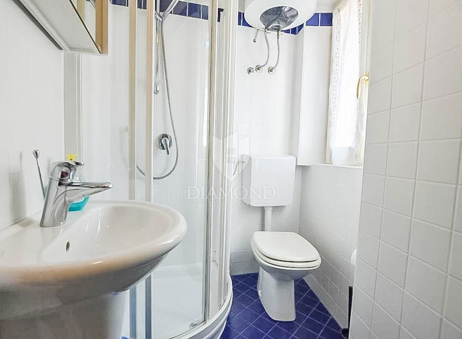 Rovinj! Center! Stanovanje s pogledom na morje!