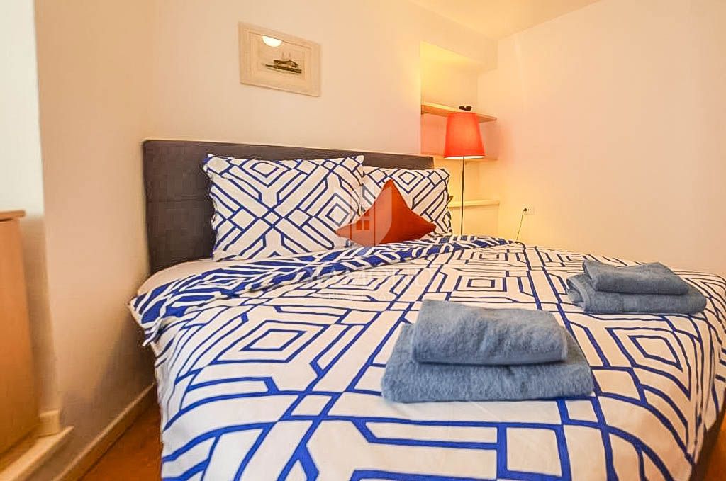 Rovinj! Center! Stanovanje s pogledom na morje!