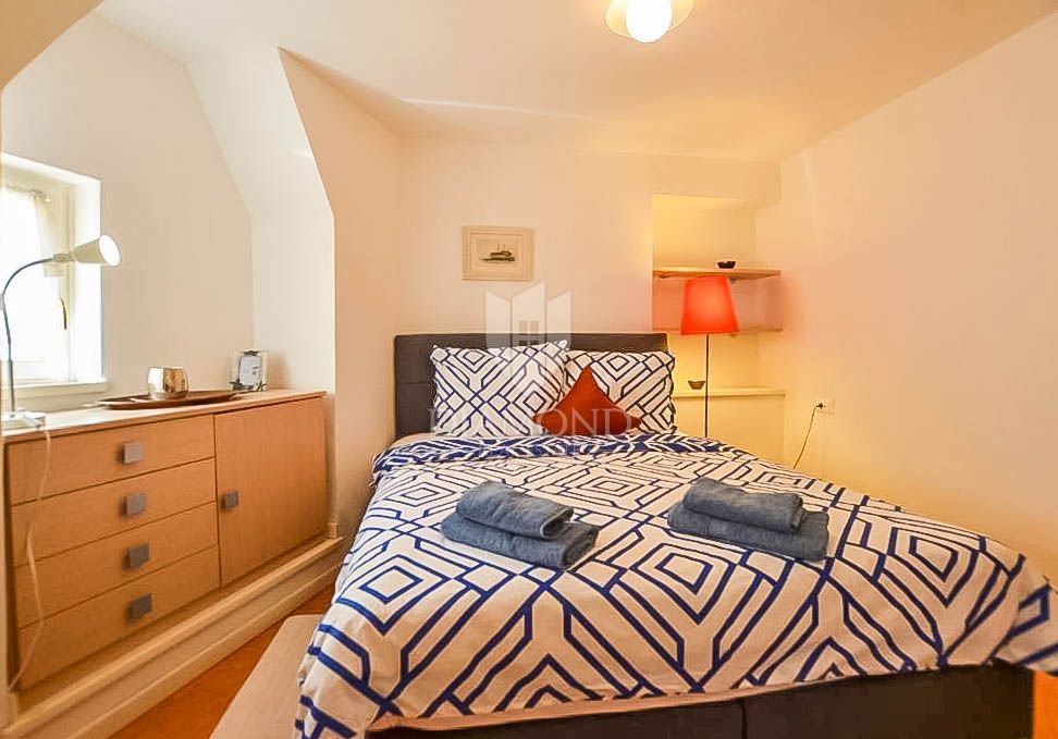 Rovinj! Center! Stanovanje s pogledom na morje!