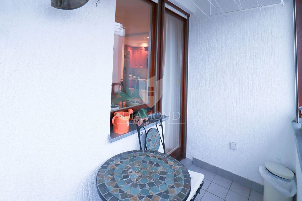 Zagreb, Špansko! Trisobno stanovanje!