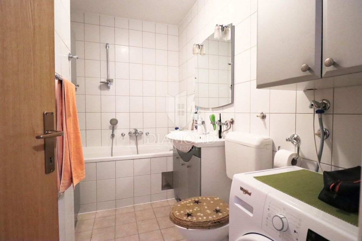 Zagreb, Špansko! Trisobno stanovanje!