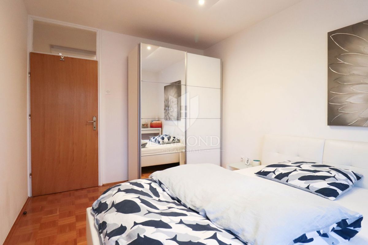 Zagreb, Špansko! Trisobno stanovanje!