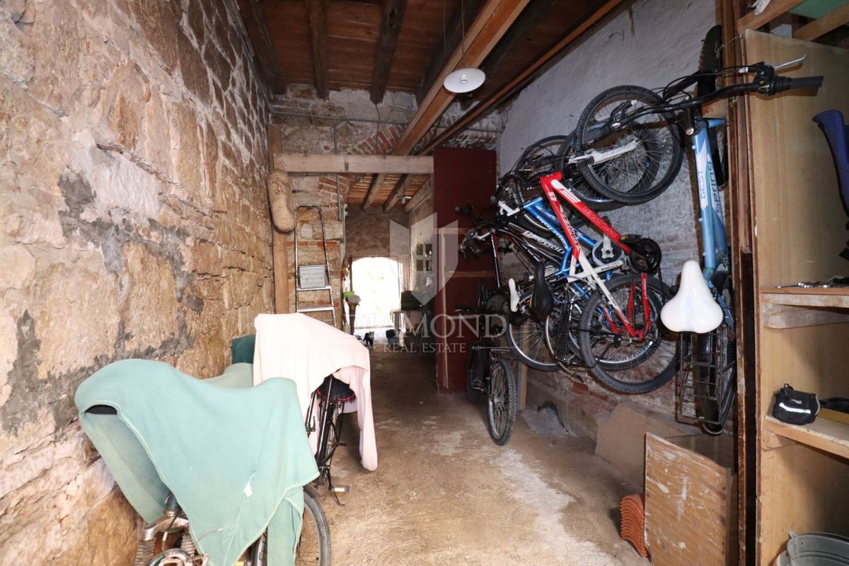 Rovinj, center, dvoetažno stanovanje s pogledom na morje