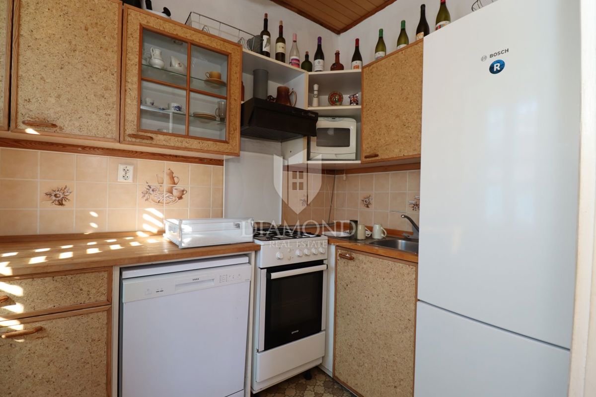 Rovinj, center, dvoetažno stanovanje s pogledom na morje