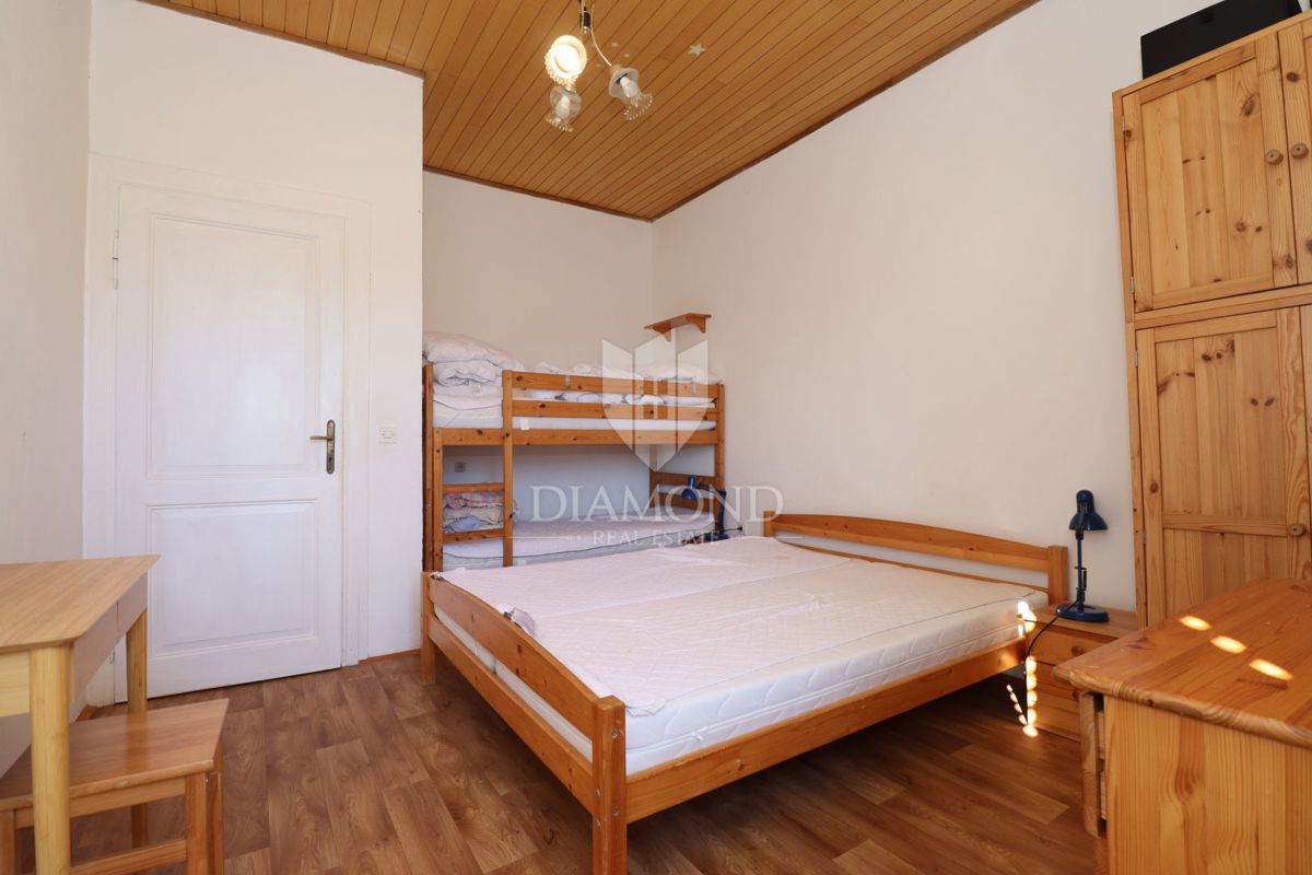 Rovinj, center, dvoetažno stanovanje s pogledom na morje