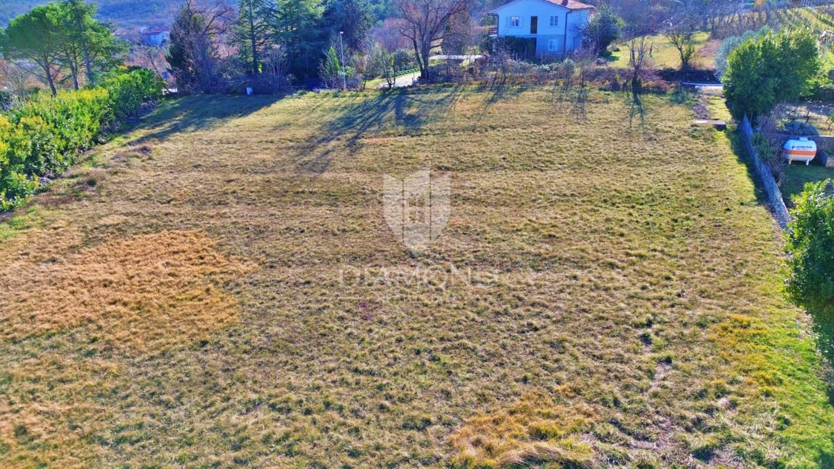 Labin, veliko gradbeno zemljišče